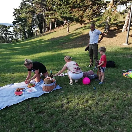 Boathouse With Sauna And Salt דירה