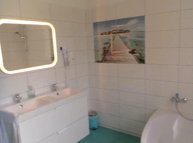 Boathouse With Sauna And Salt Apartament